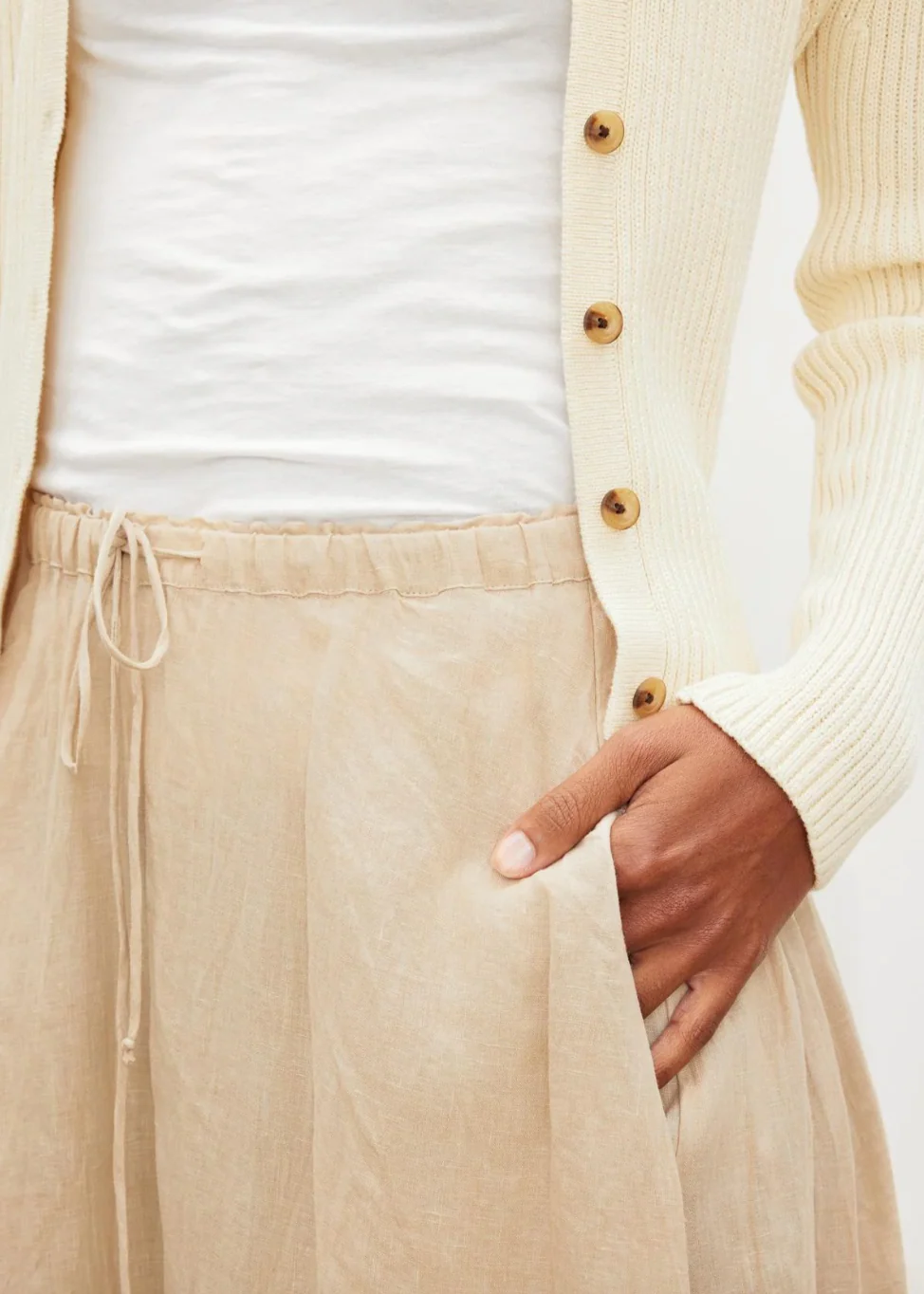 Bailey Linen Skirt in Biscuit - Image 2