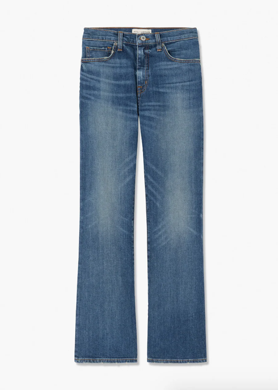 Boot Cut Jean in Classic Wash