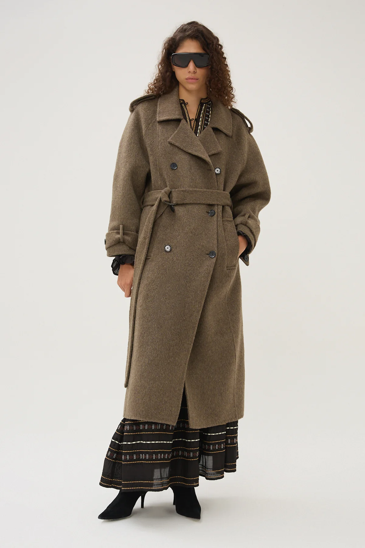 Byrne Cicero Long Coat in Army