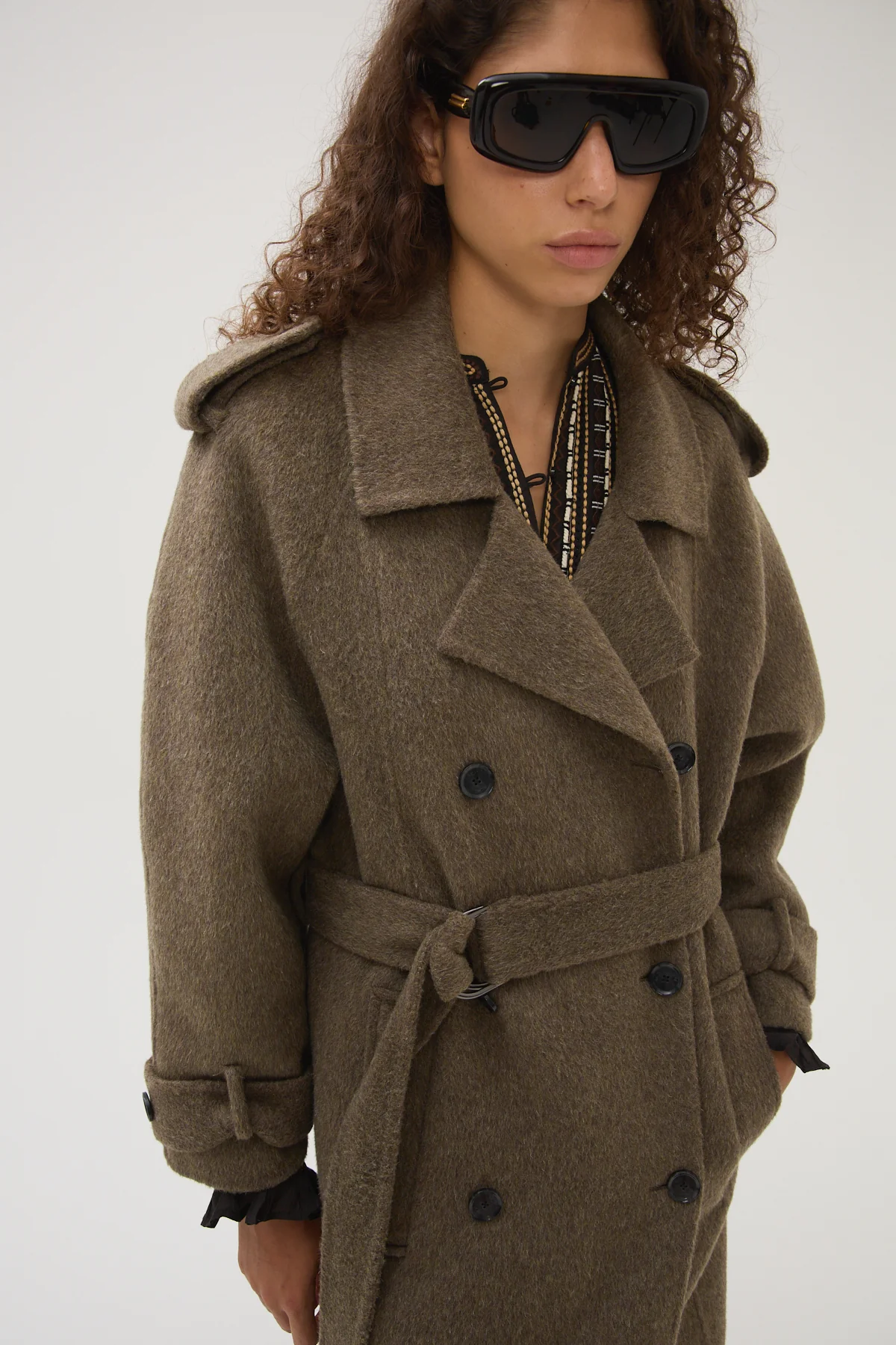 Byrne Cicero Long Coat in Army - Image 3