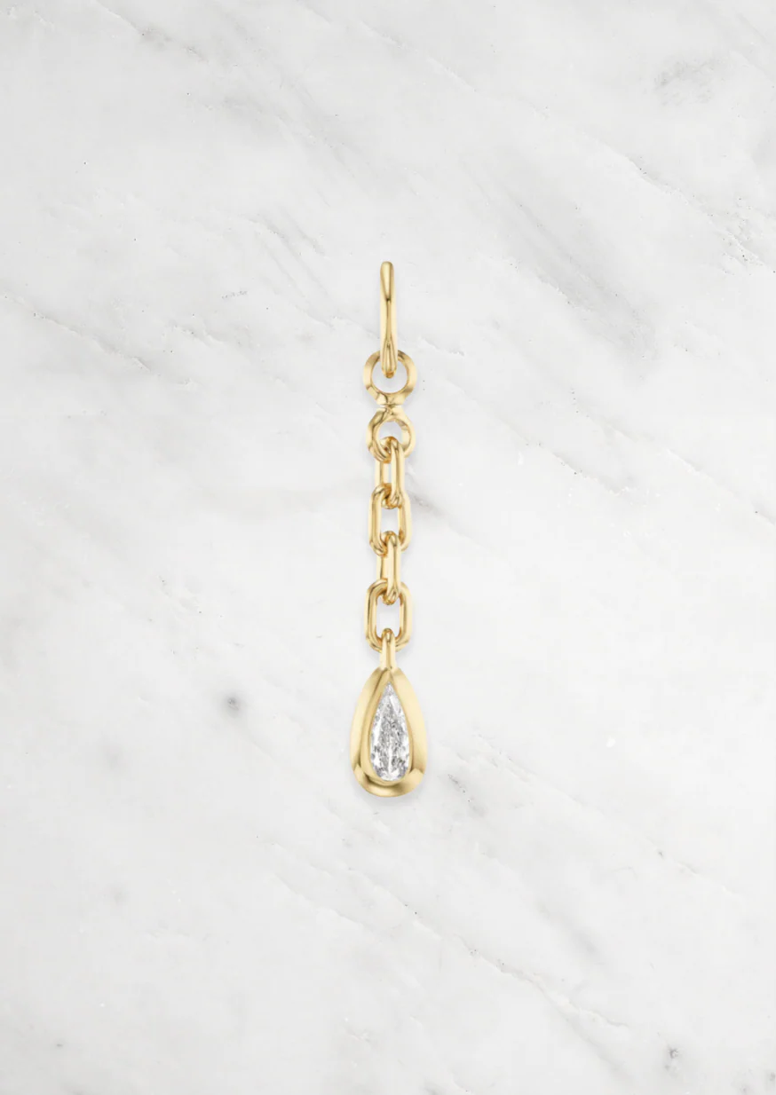Carriage Drop Pear Diamond