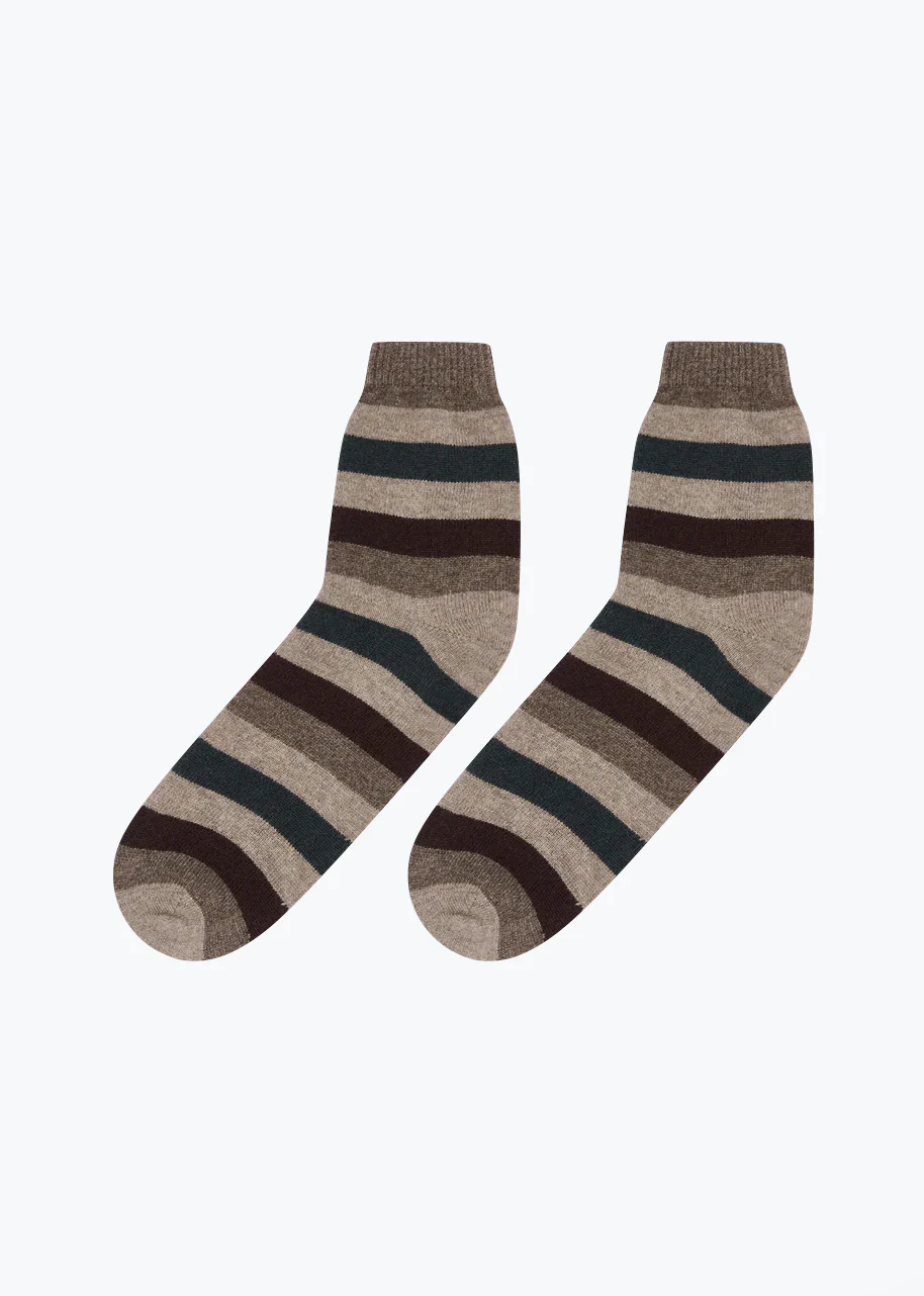 Cashmere Gradient Stripe Socks in Organic Light Brown