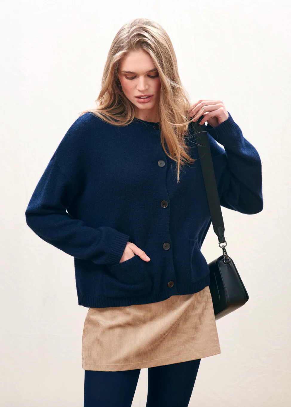 Cashmere Heavy Crew Cardigan in Navy - Image 3