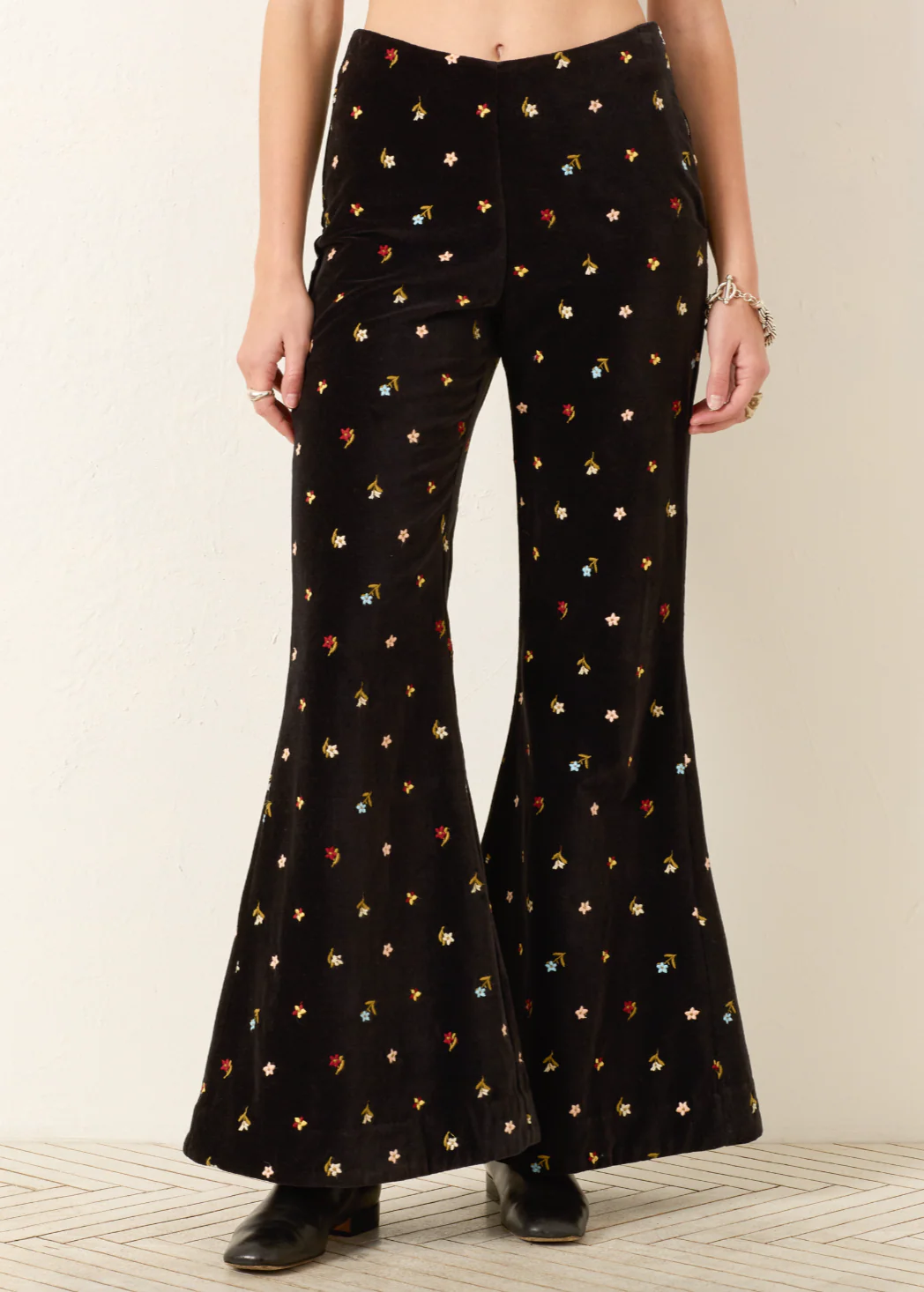 Charlie Onyx Bouquet Pants