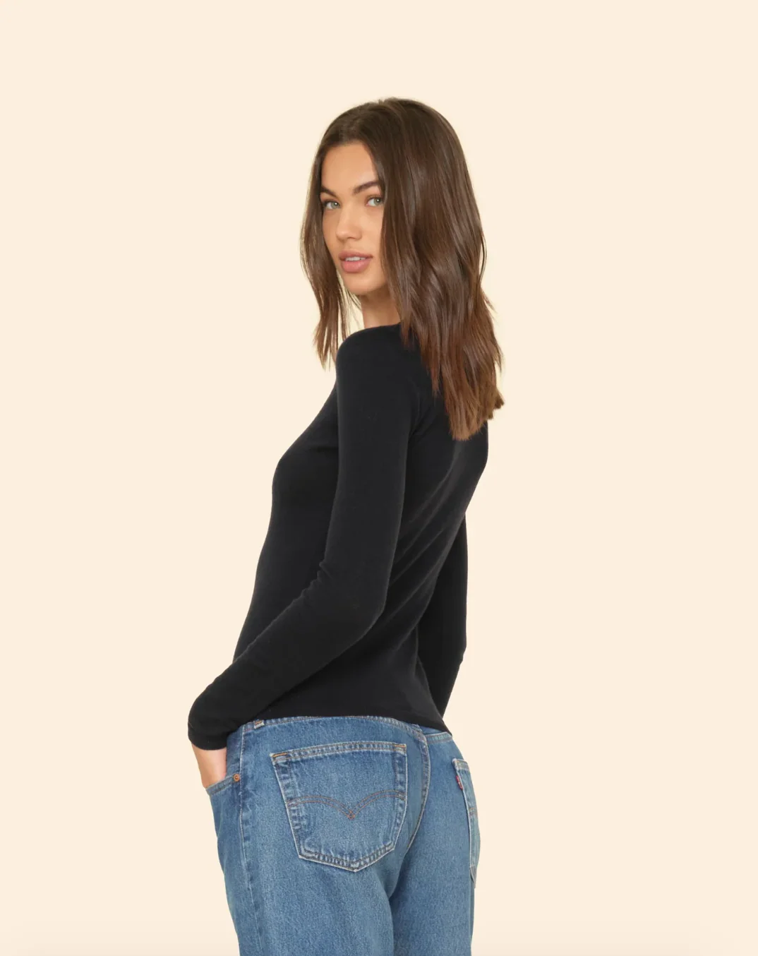 Crewe Sweater in Black - Image 3
