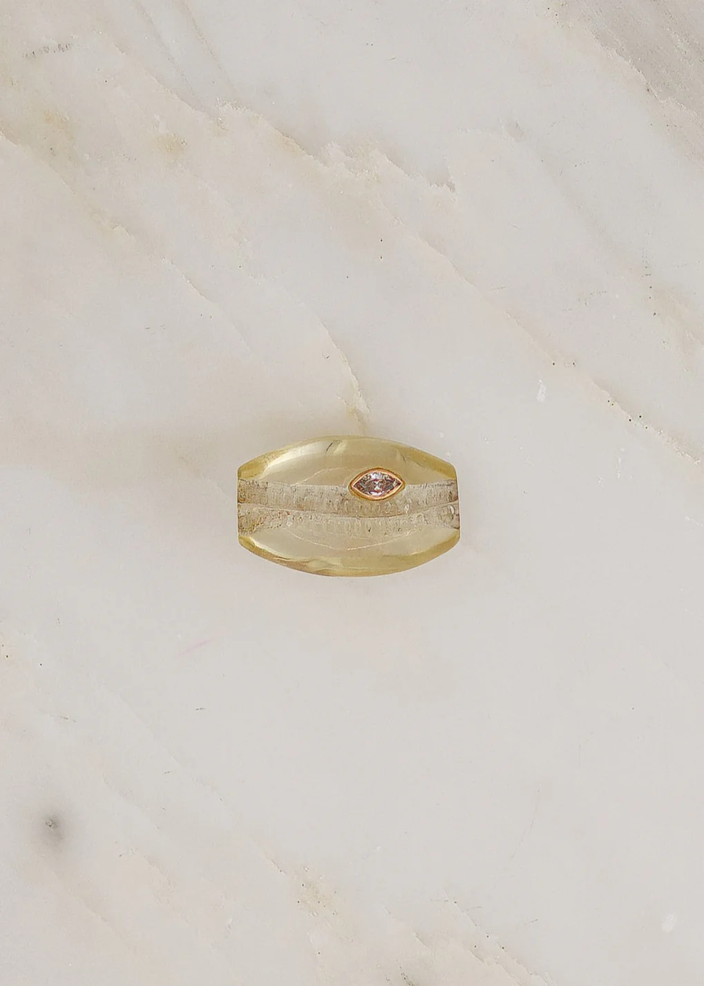 Lemon Quartz Cowry Bead with Diamond