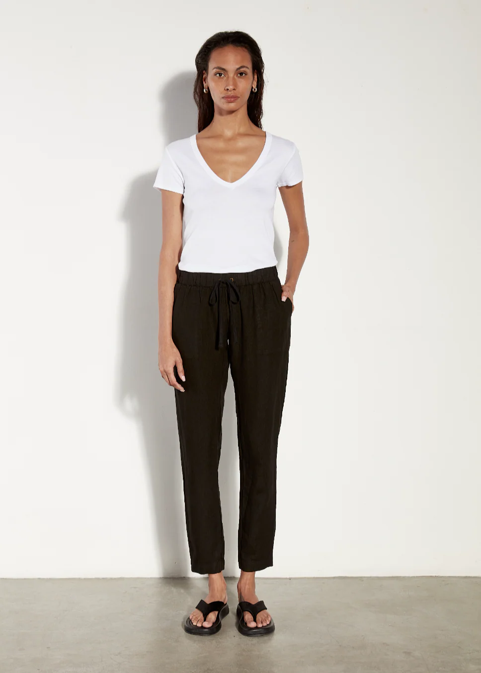 Linen Easy Pants in Black