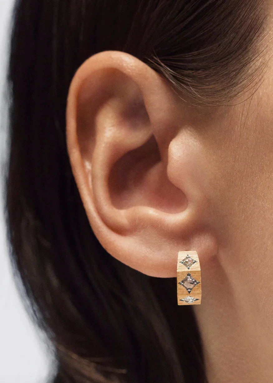 Ecrou Coco Diamond Earring Medium (Single) - Image 2