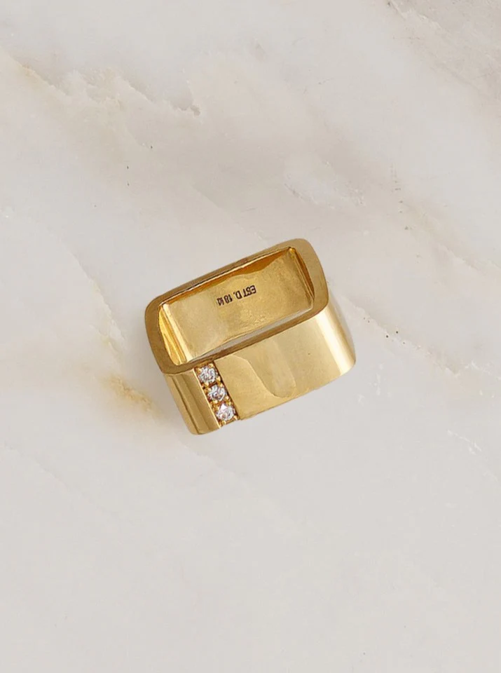 Lockdown Ring with Diamonds