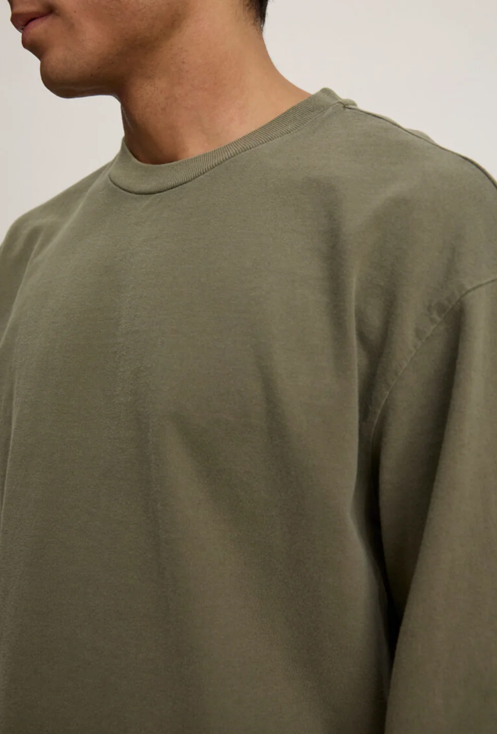 Finnick Long Sleeve Crew - Image 2