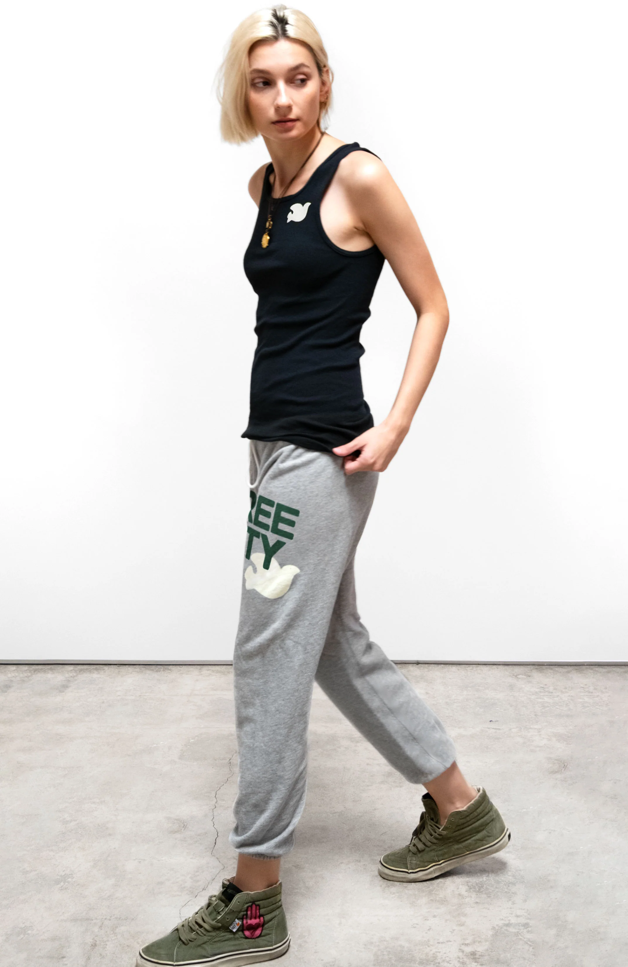 Flow Sweatpant in Heather - Image 3