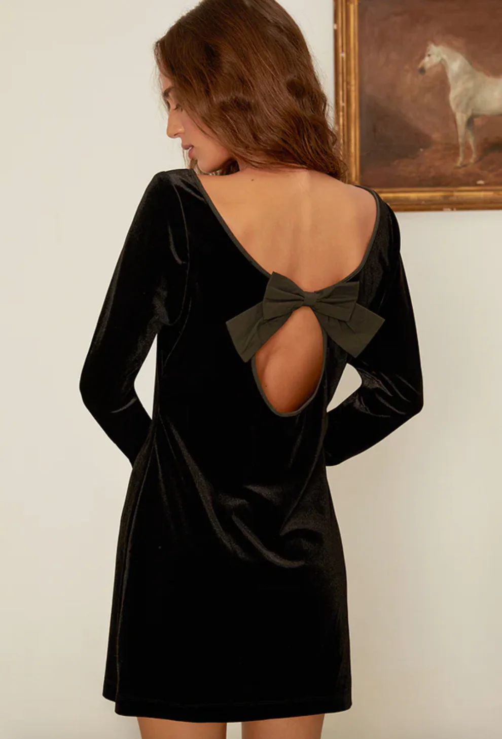 Genevieve Black Velvet Mini Dress with Bow - Image 2