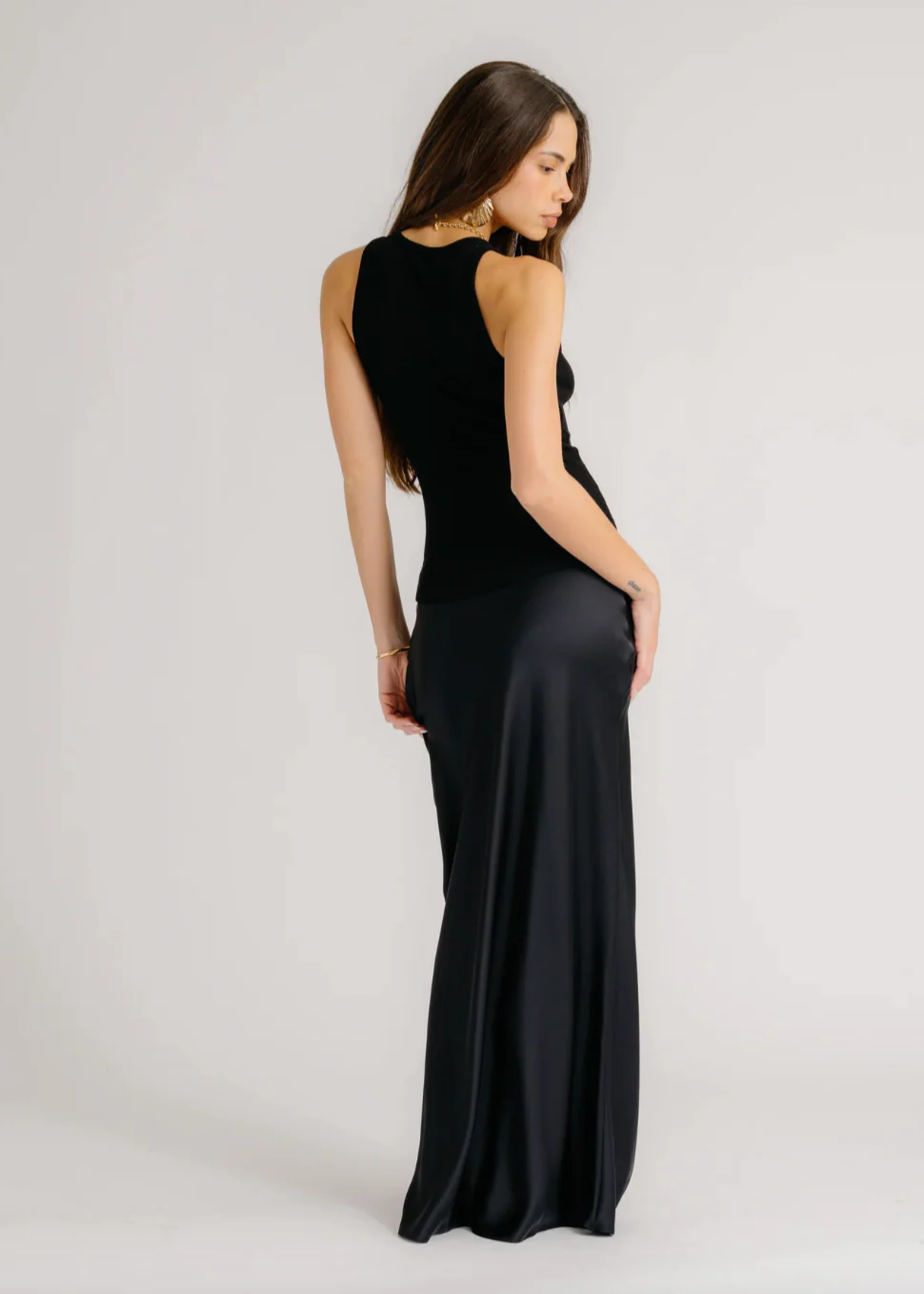 Grace Scallop Trim Bias Cut Skirt in Black - Image 2