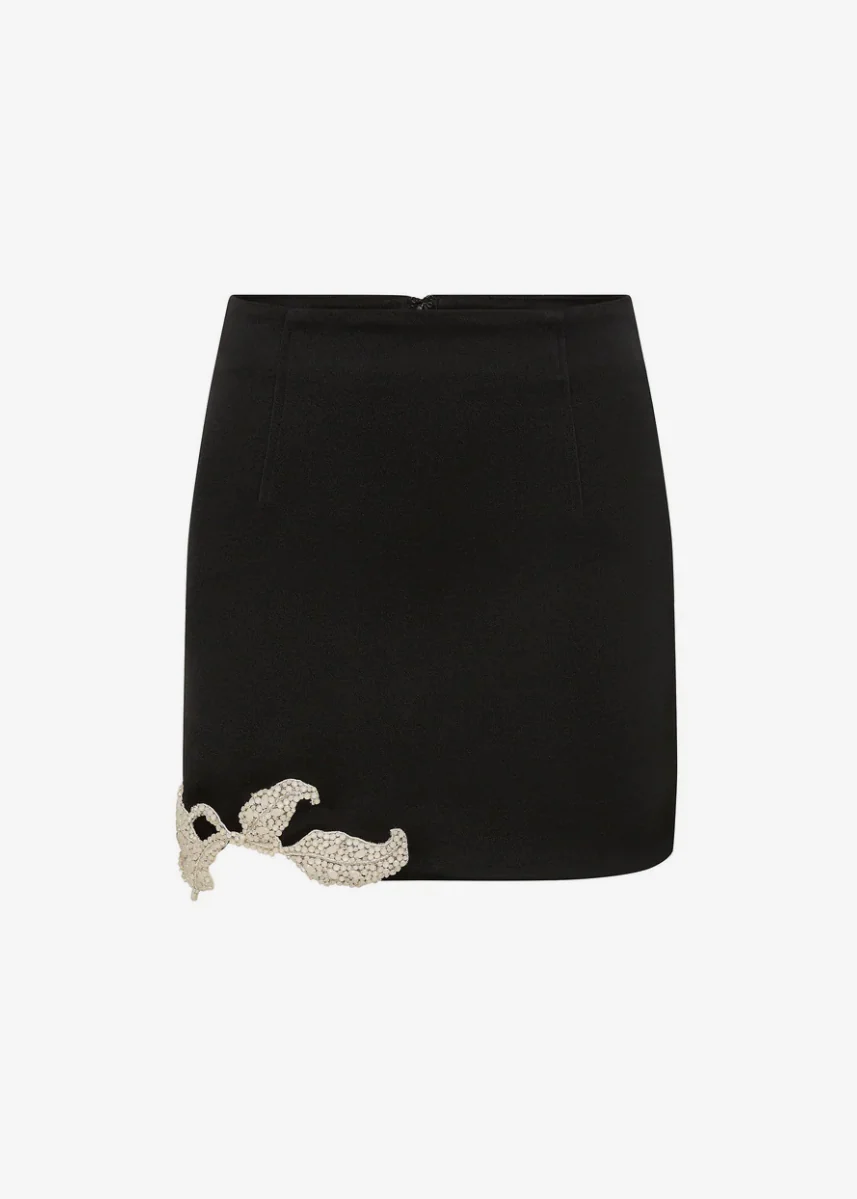 Hallie Mini Skirt in Black