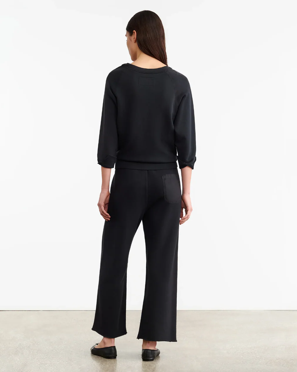 Kiki Sweatpant in Washed Black - Image 4