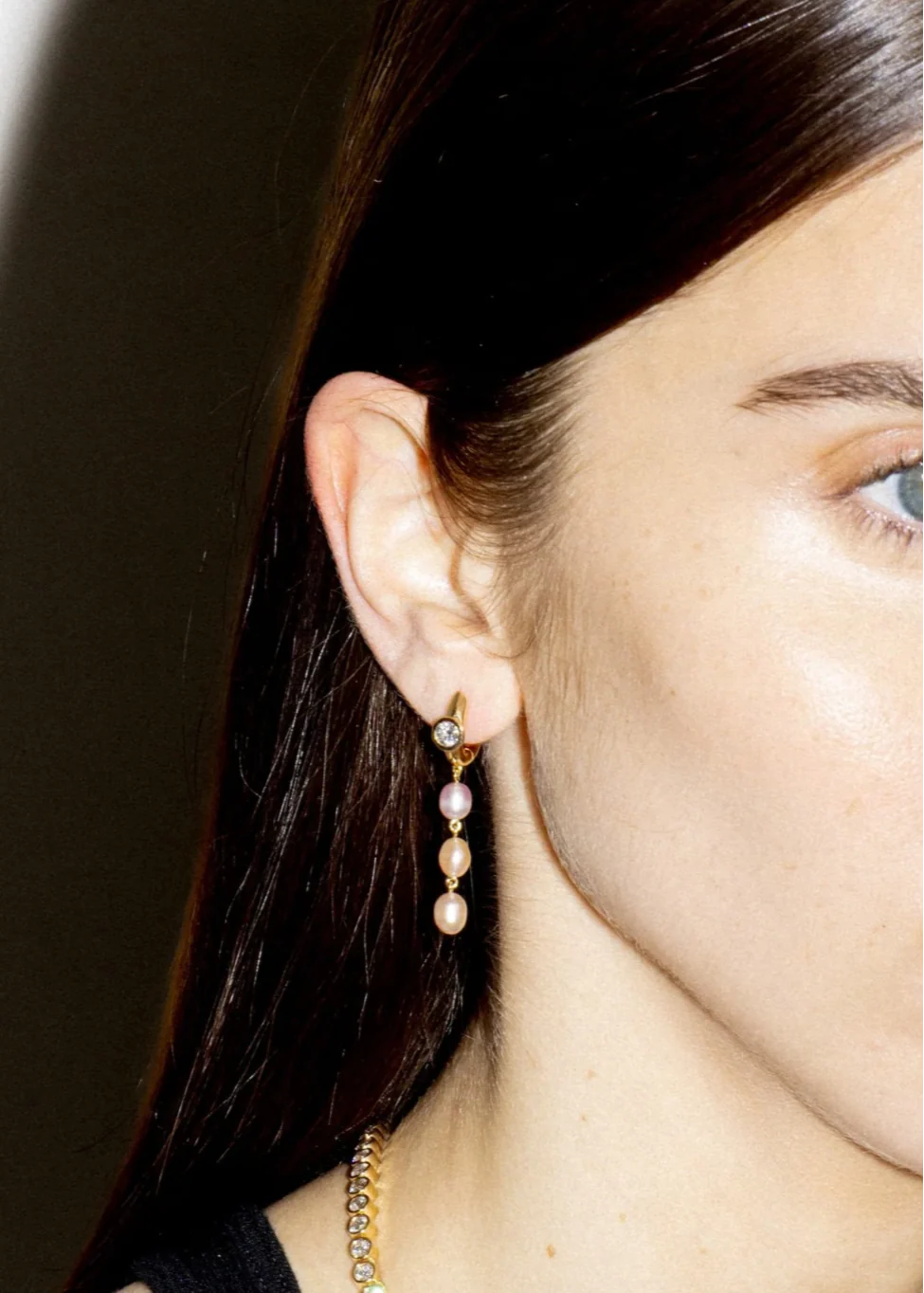 Machina Pearl Three Drop Earrings - Image 2