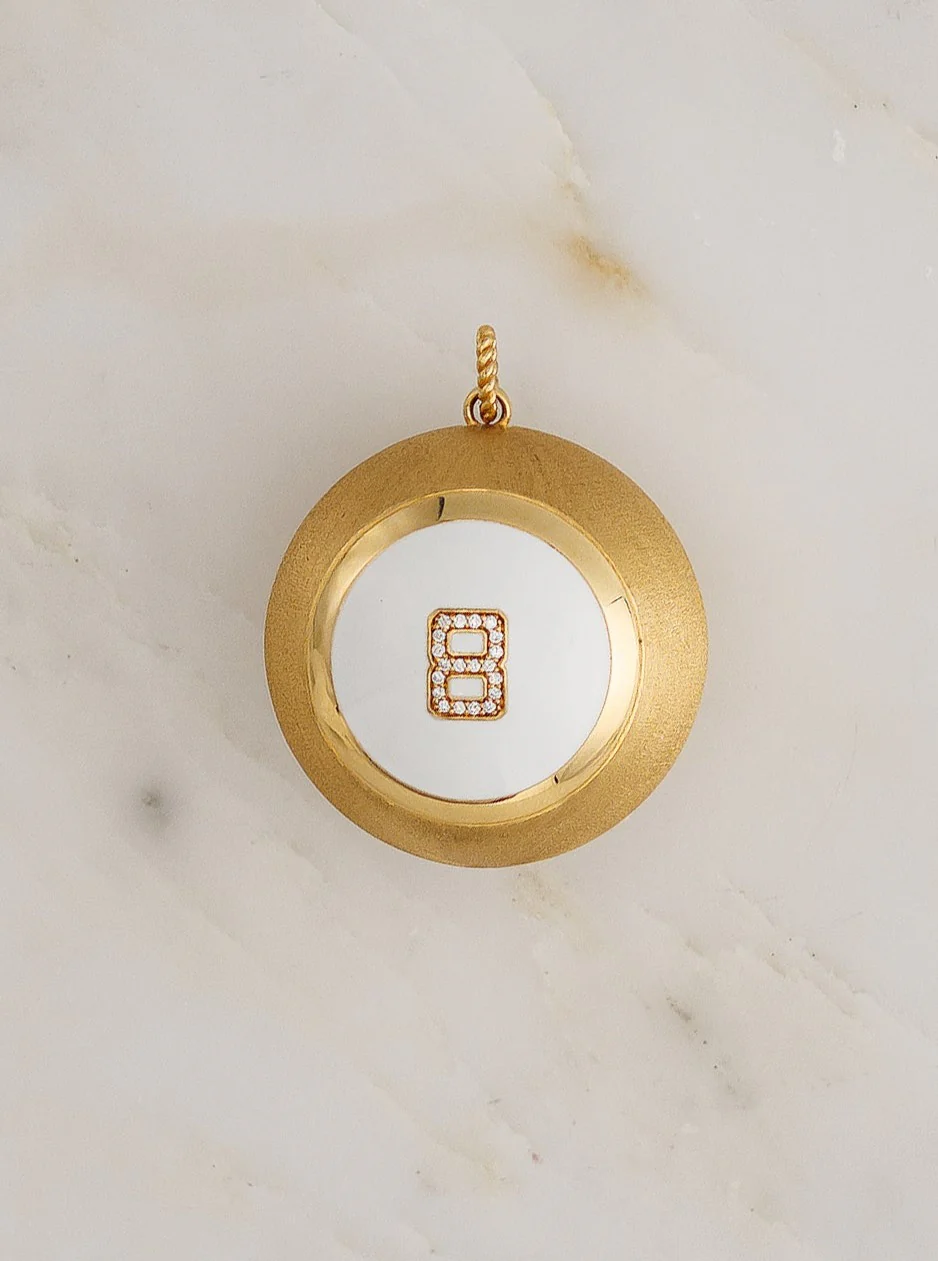 Magic 8 Ball Necklace - Image 3