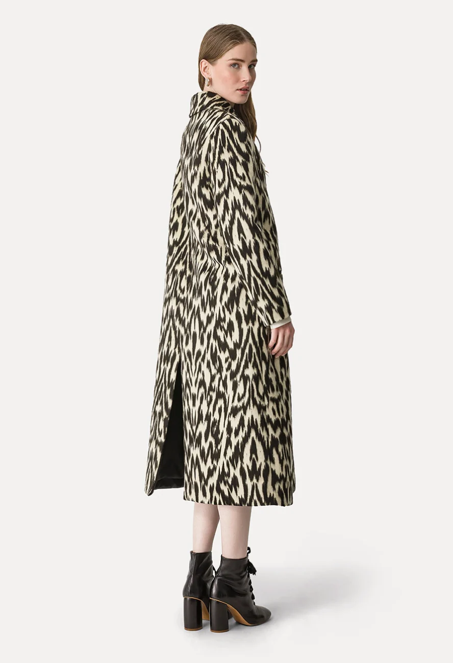Moiré Wool Jacquard Coat - Image 3