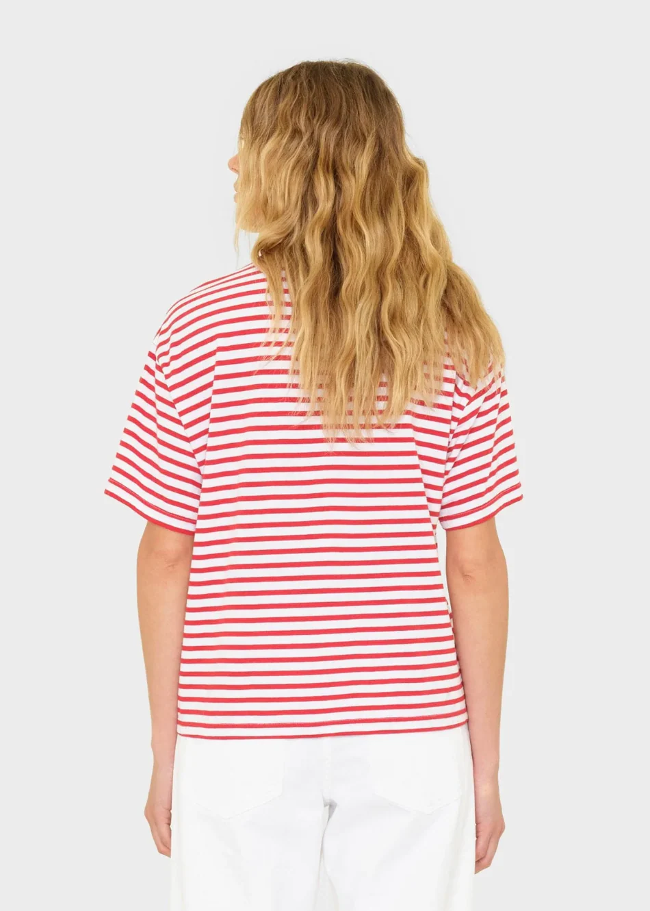 Paulina Tee in Red Pop - Image 3