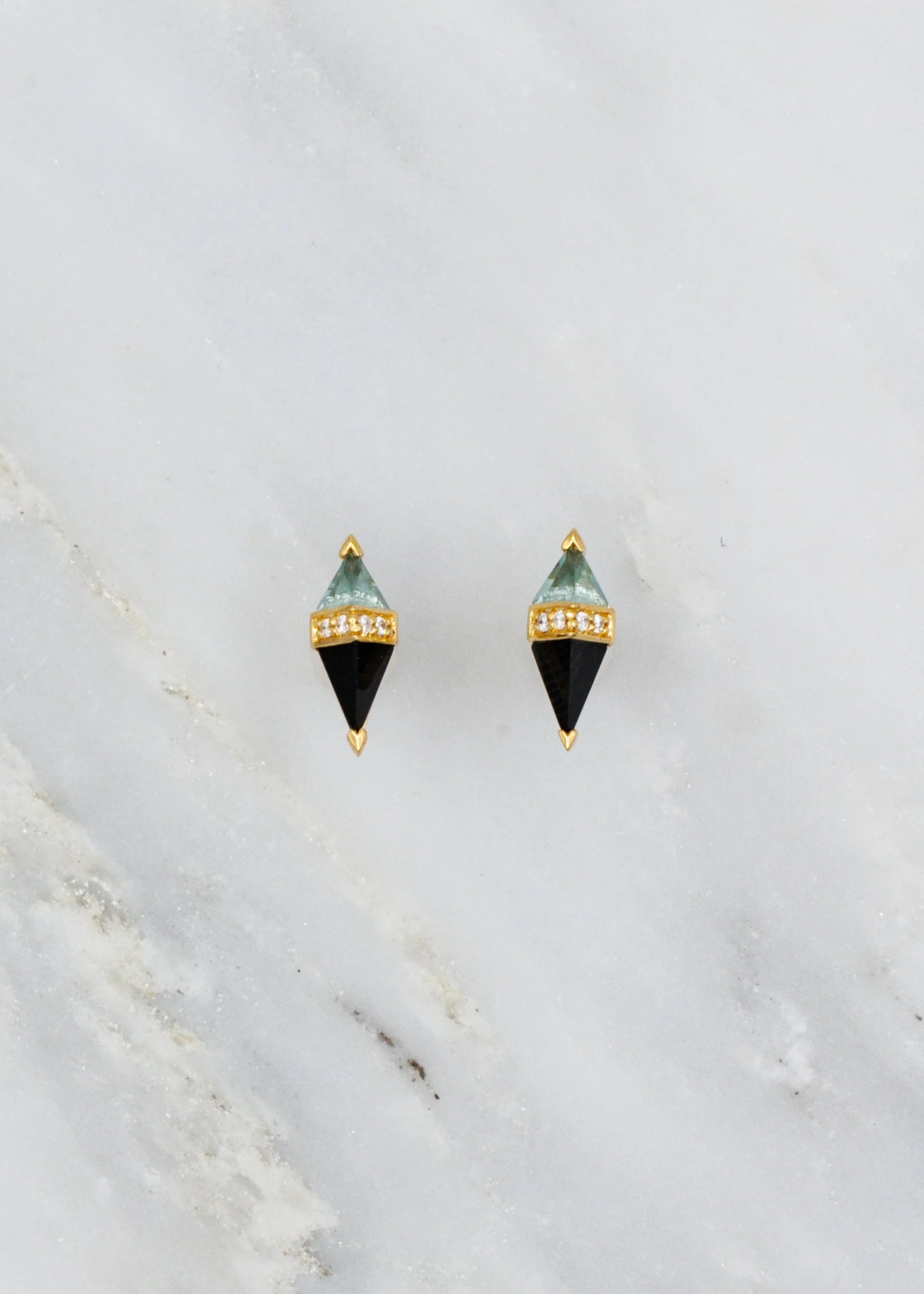 Pietra Studs with Onyx and Green Quartz