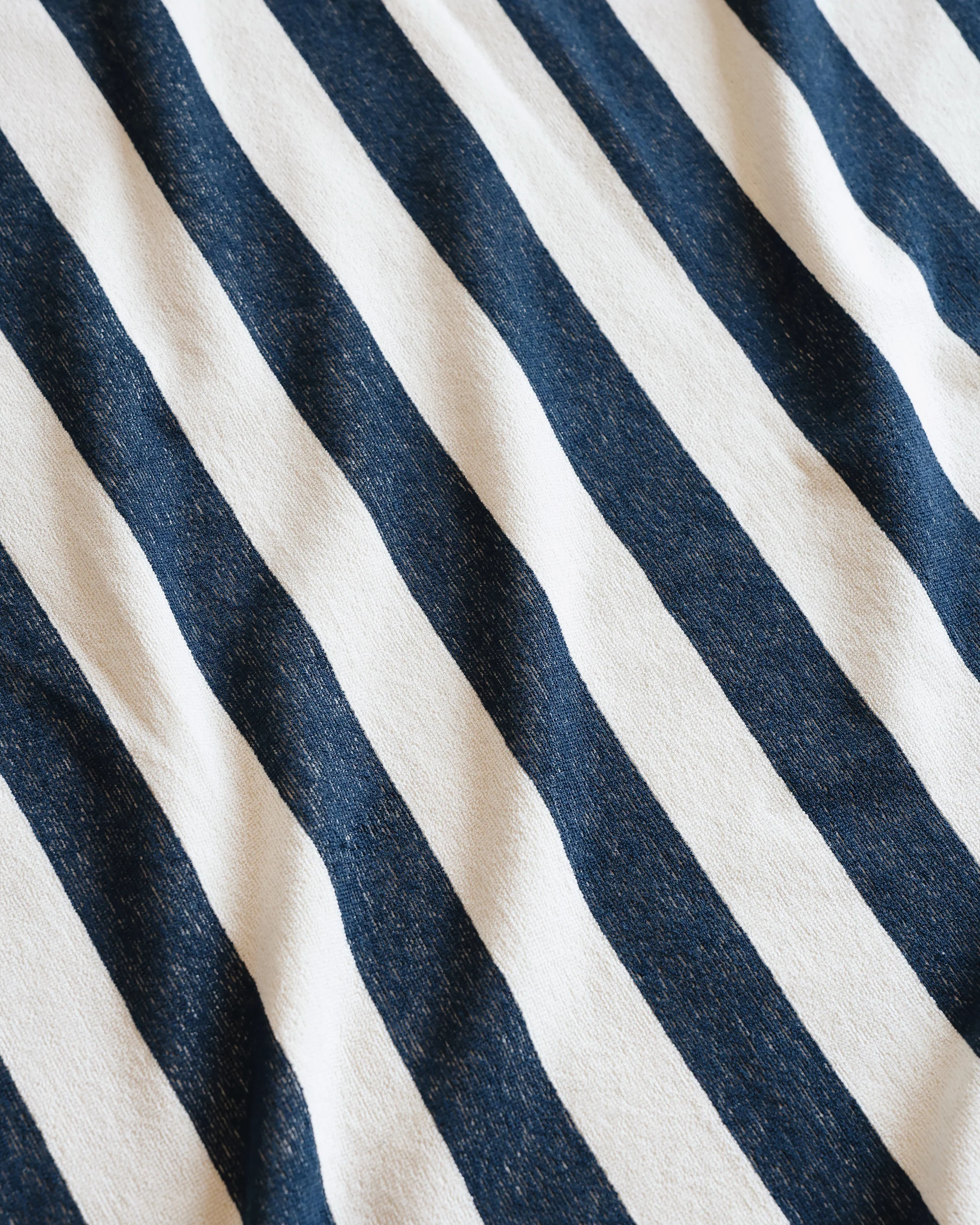 Plage Towel in Navy Stripe - Image 4