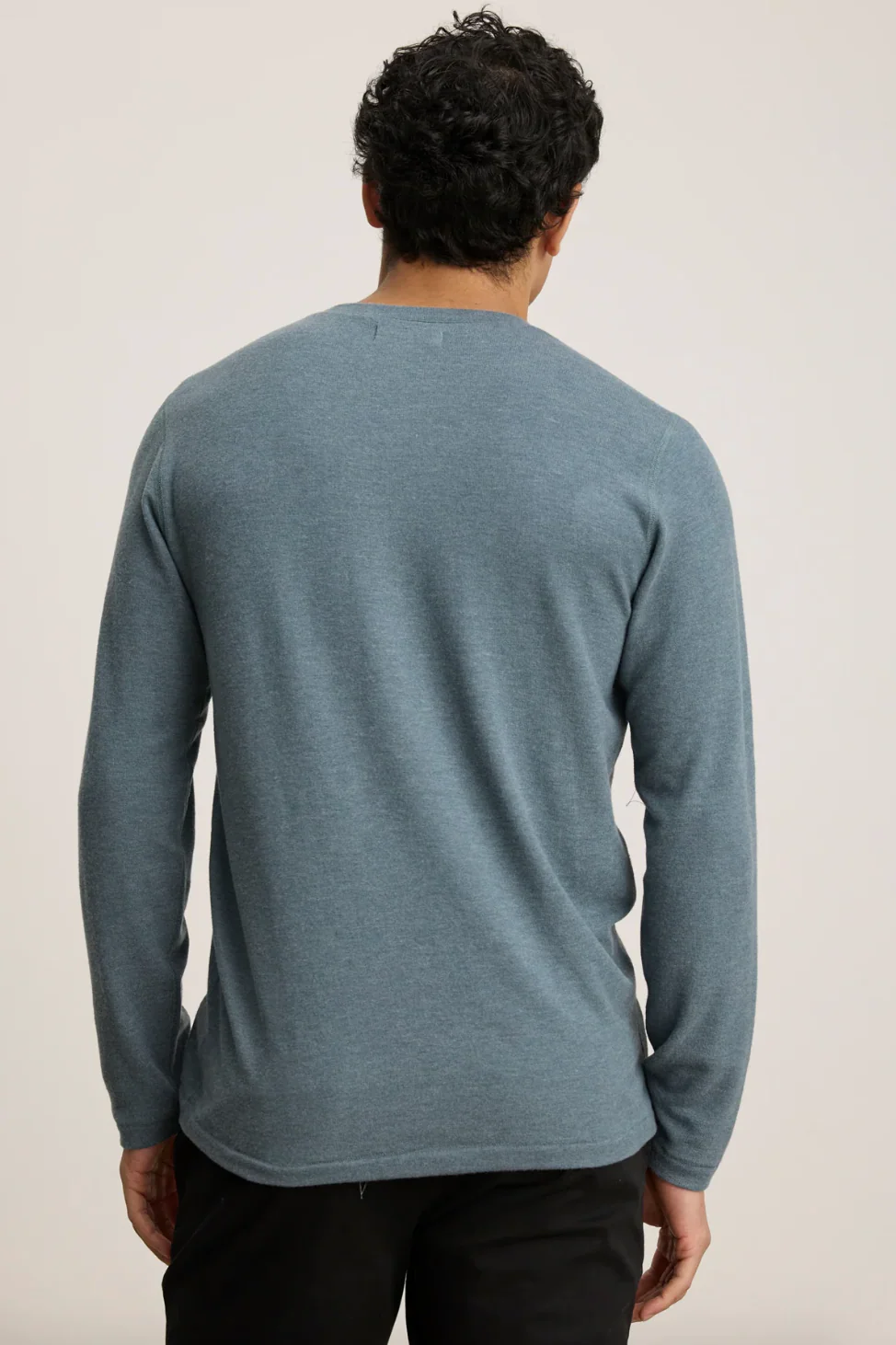 Ryland Long Sleeve Henley in Anthracite - Image 3