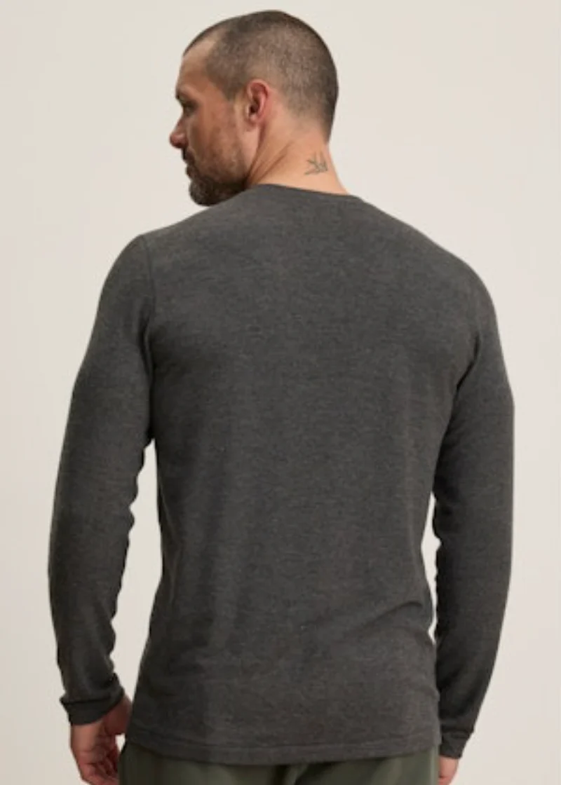 Ryland Long Sleeve Henley in Heather Grey - Image 3