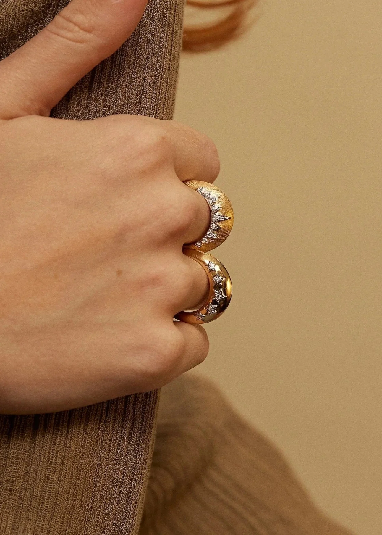 Domed Stelle Ring - Image 2