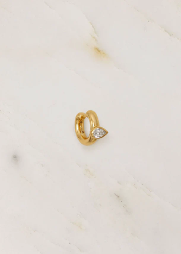 Diamond Stem Ear Cuff