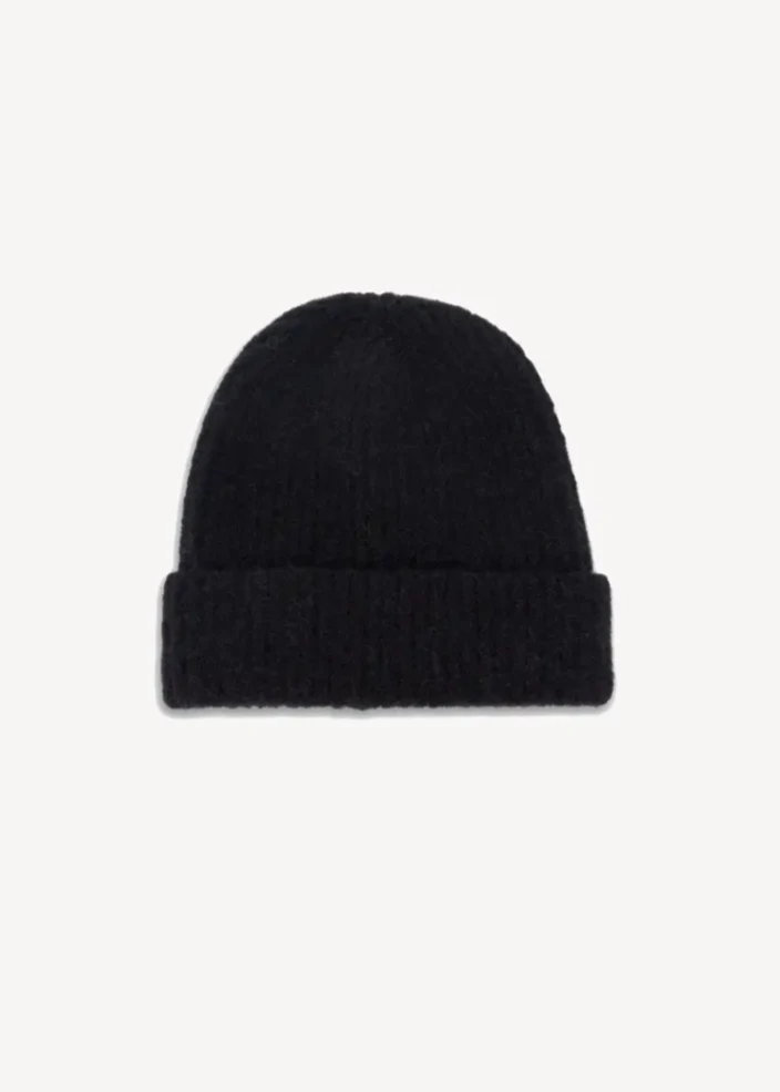 The Piper Beanie in Black Wool