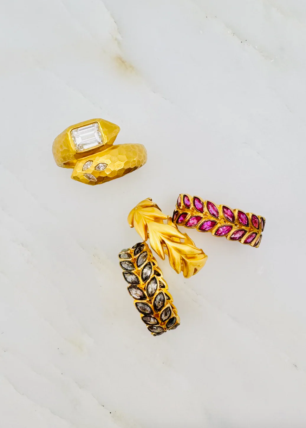 Laurel Band with Pink Sapphire - Image 3